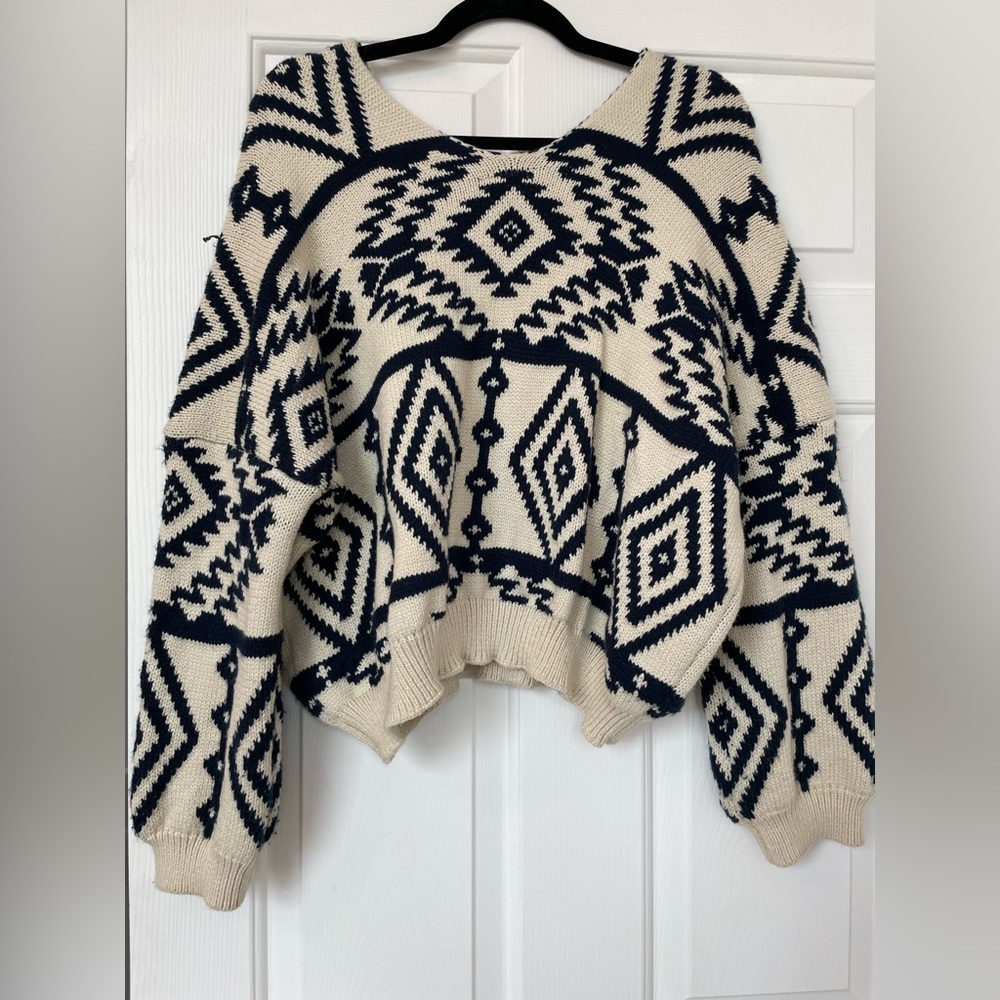 VICI Aztec Print Sweater Size Small - Picture 2 of 6